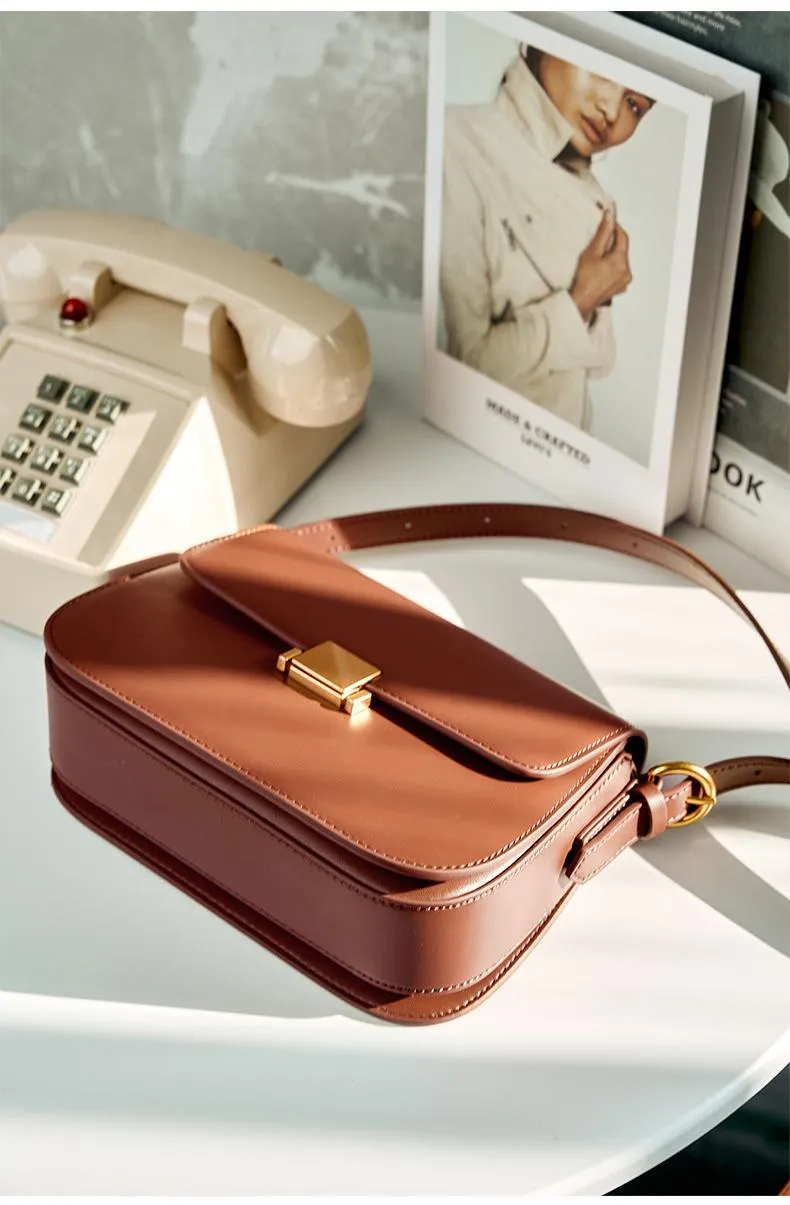 2024 new summer fashion underarm crossbody bag 2126 brown