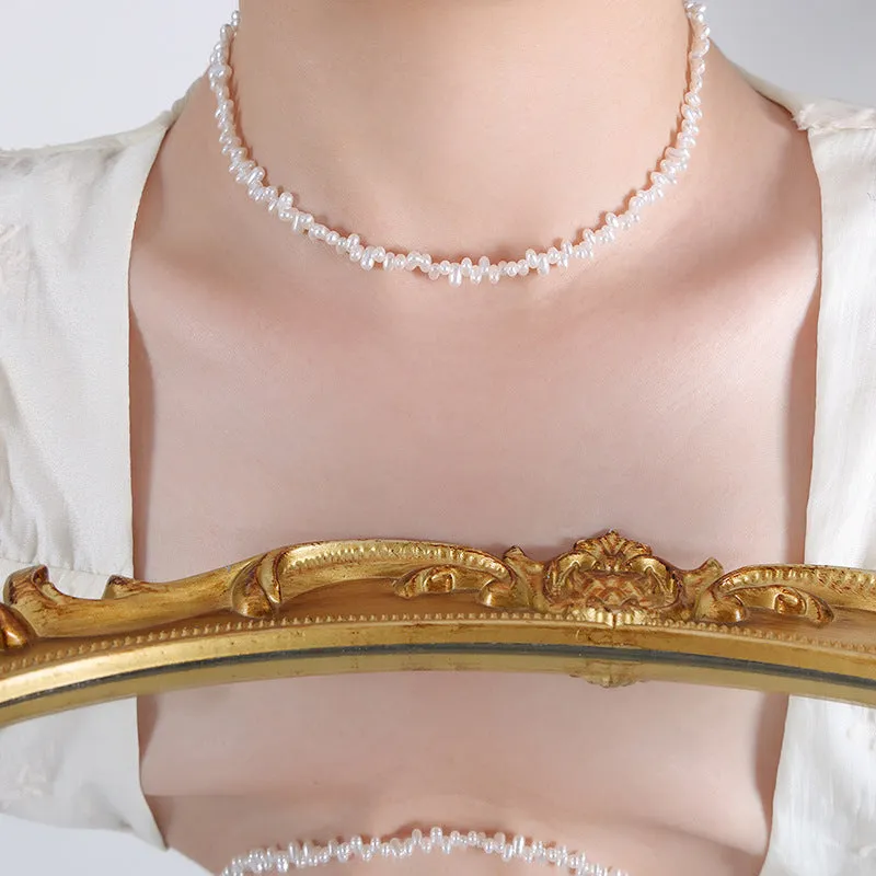 Chic Collarbone Pearl Necklace