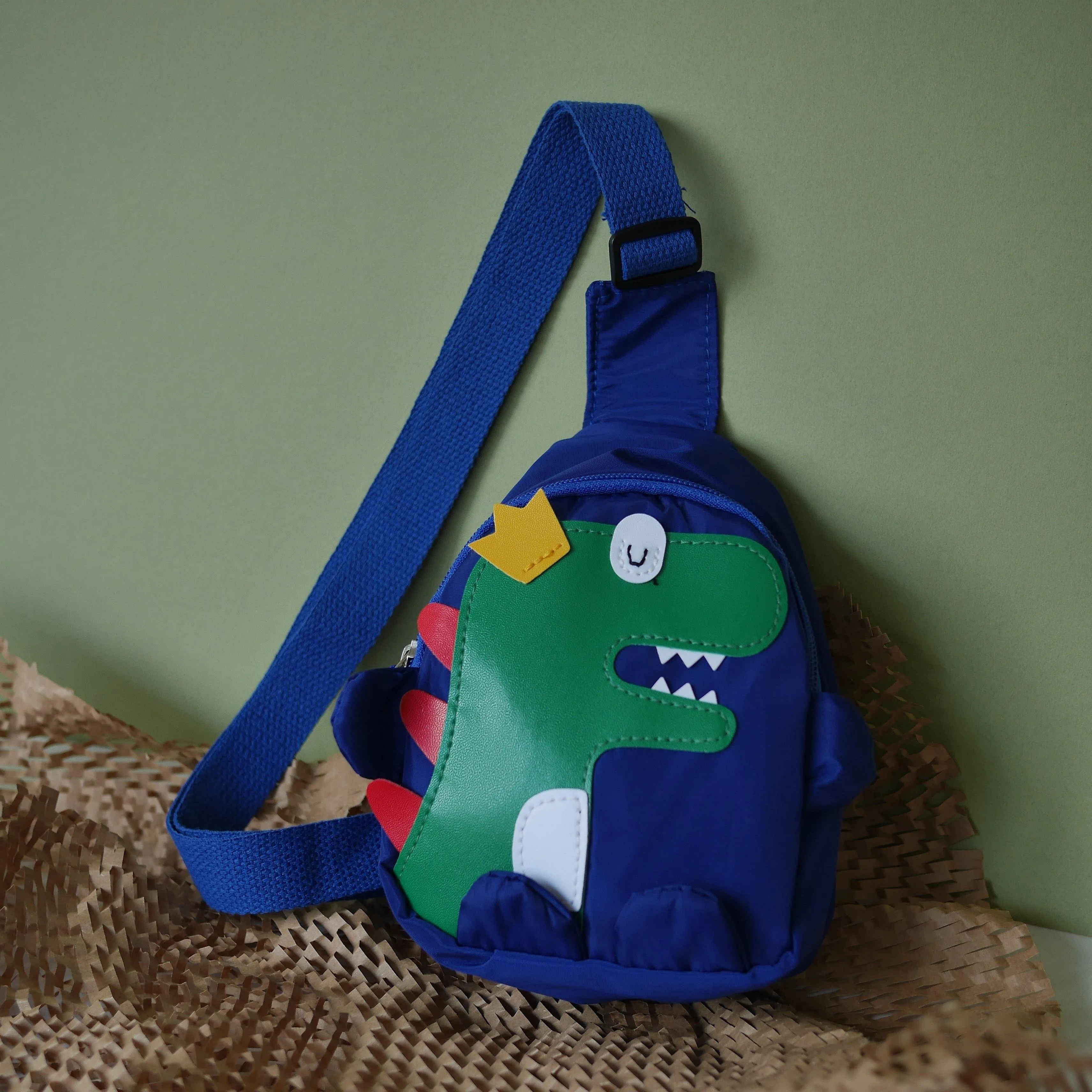 Chill-asaurus Sling Bag (6 and below)