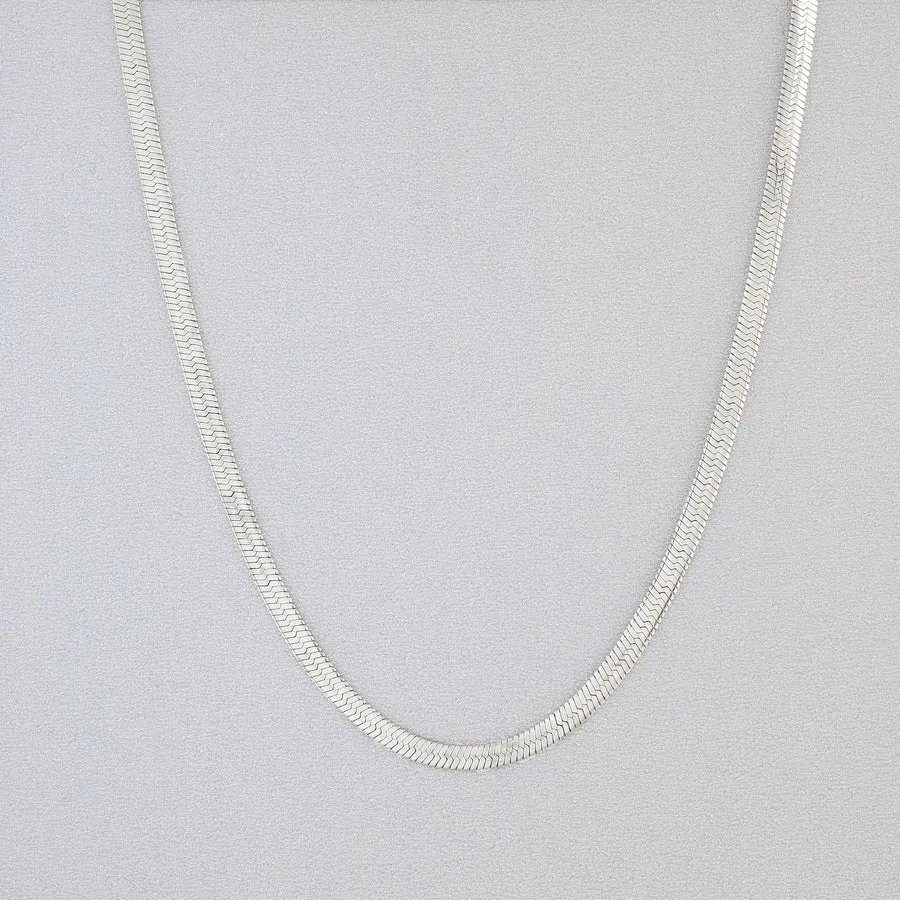 Cobblestone  ROSALIND HERRINGBONE CHAIN NECKLACE