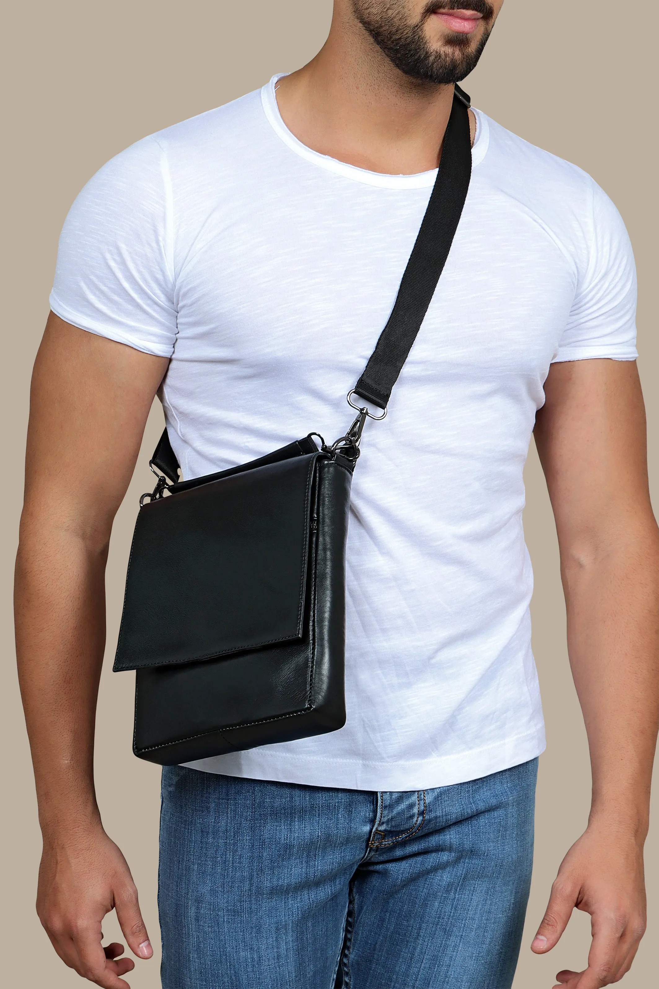 Elegance in Ebony: Black Leather Basic Crossbody Bag