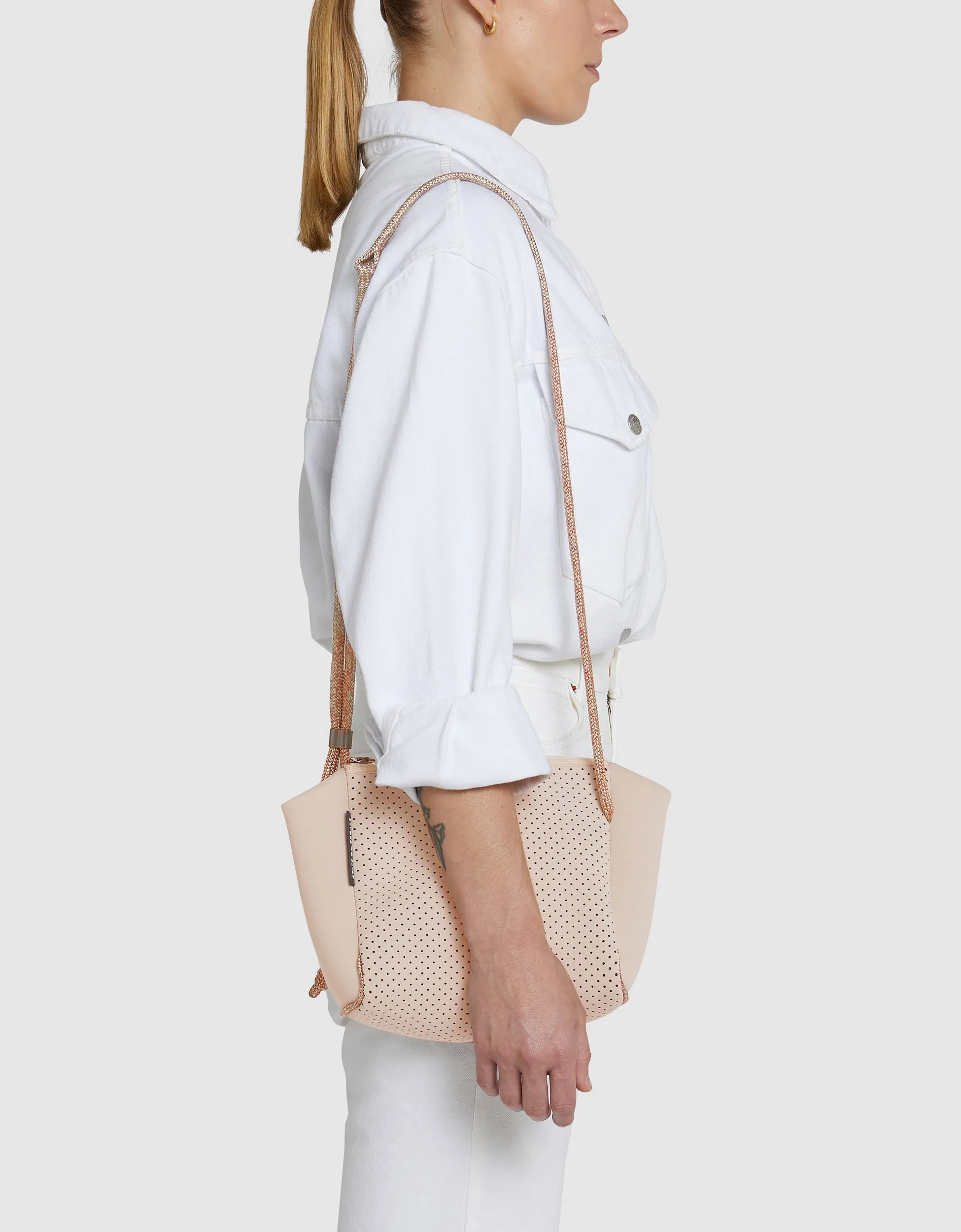 Festival crossbody in blush