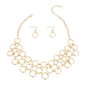 Get Noticed with This Stunning Linked Ring Choker Set