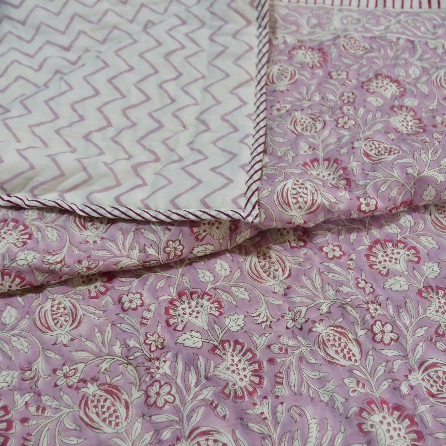 Gulabi Floral Reversible Quilt: Two Stunning Looks in One