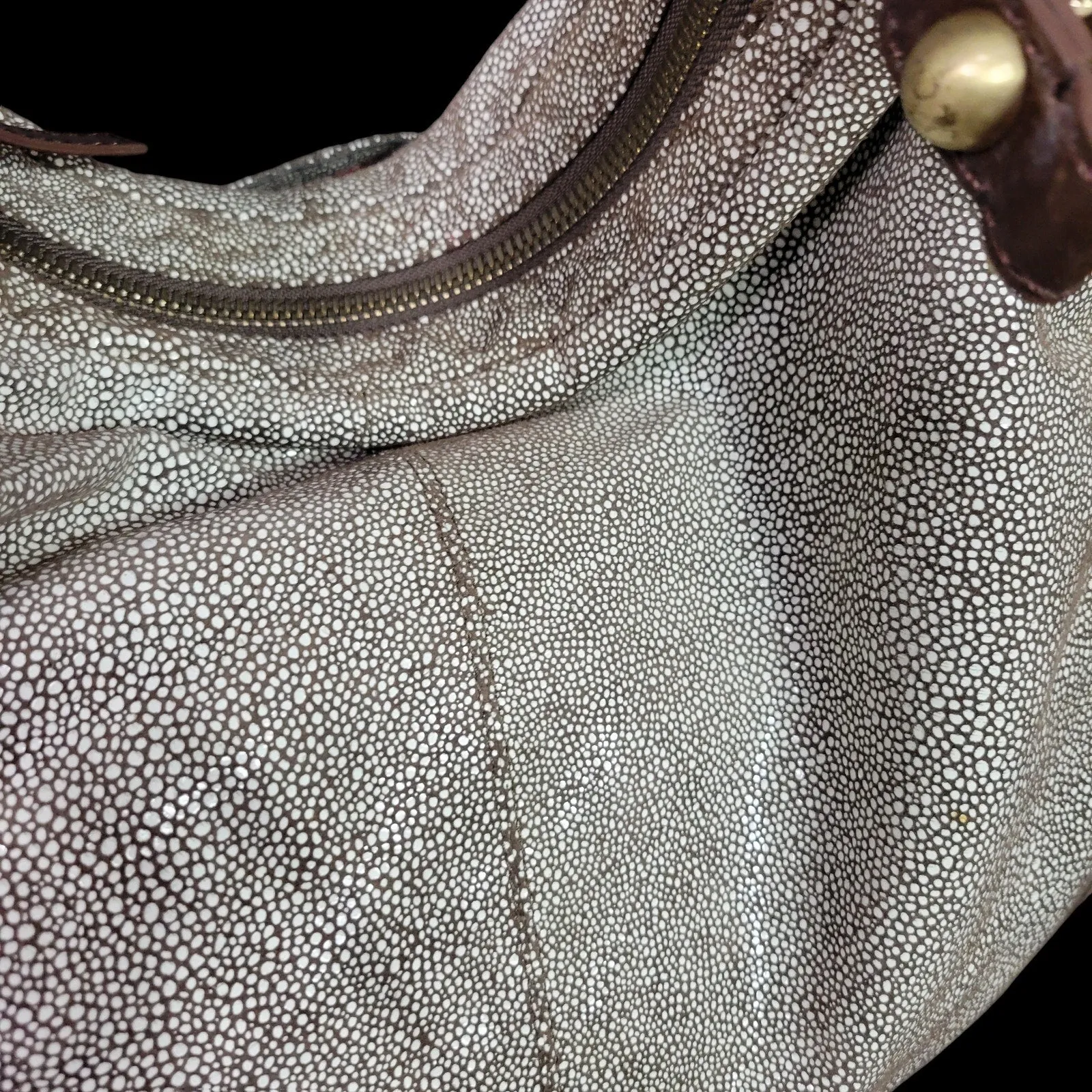 Hobo Slouchy Stingray Shoulder Bag Brown Shagreen Glazed Leather Curved Dotted Crossbody Convertible