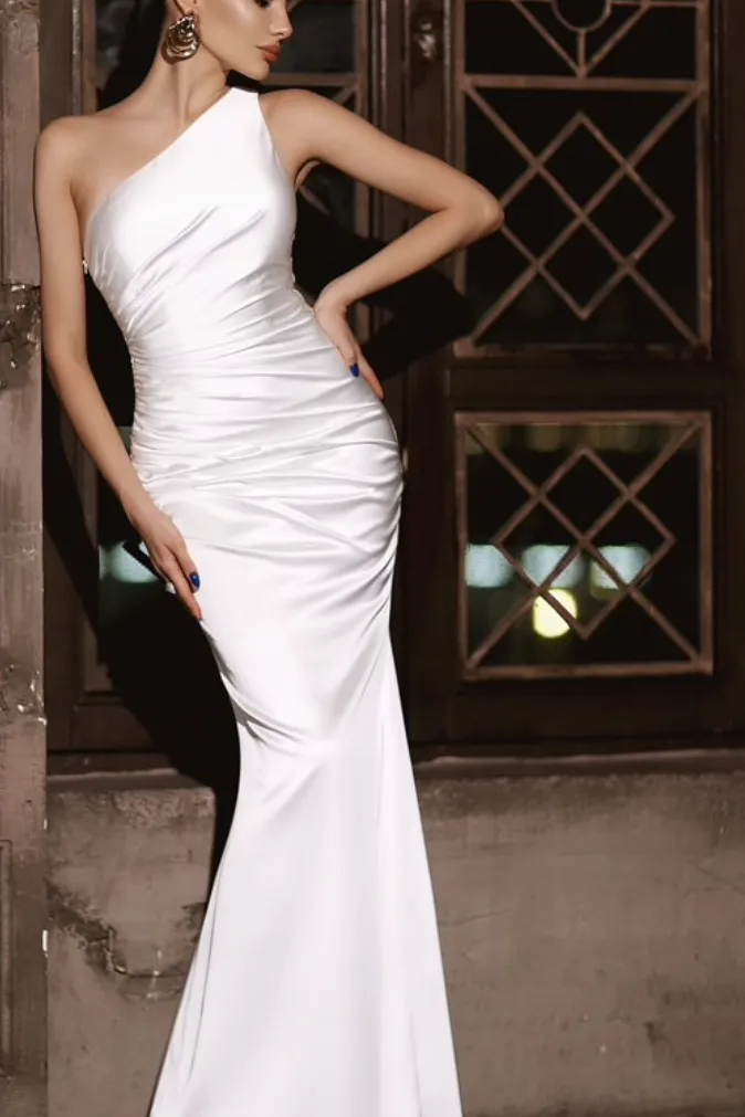 J'ADORE AUSTRALIA silver satin gown