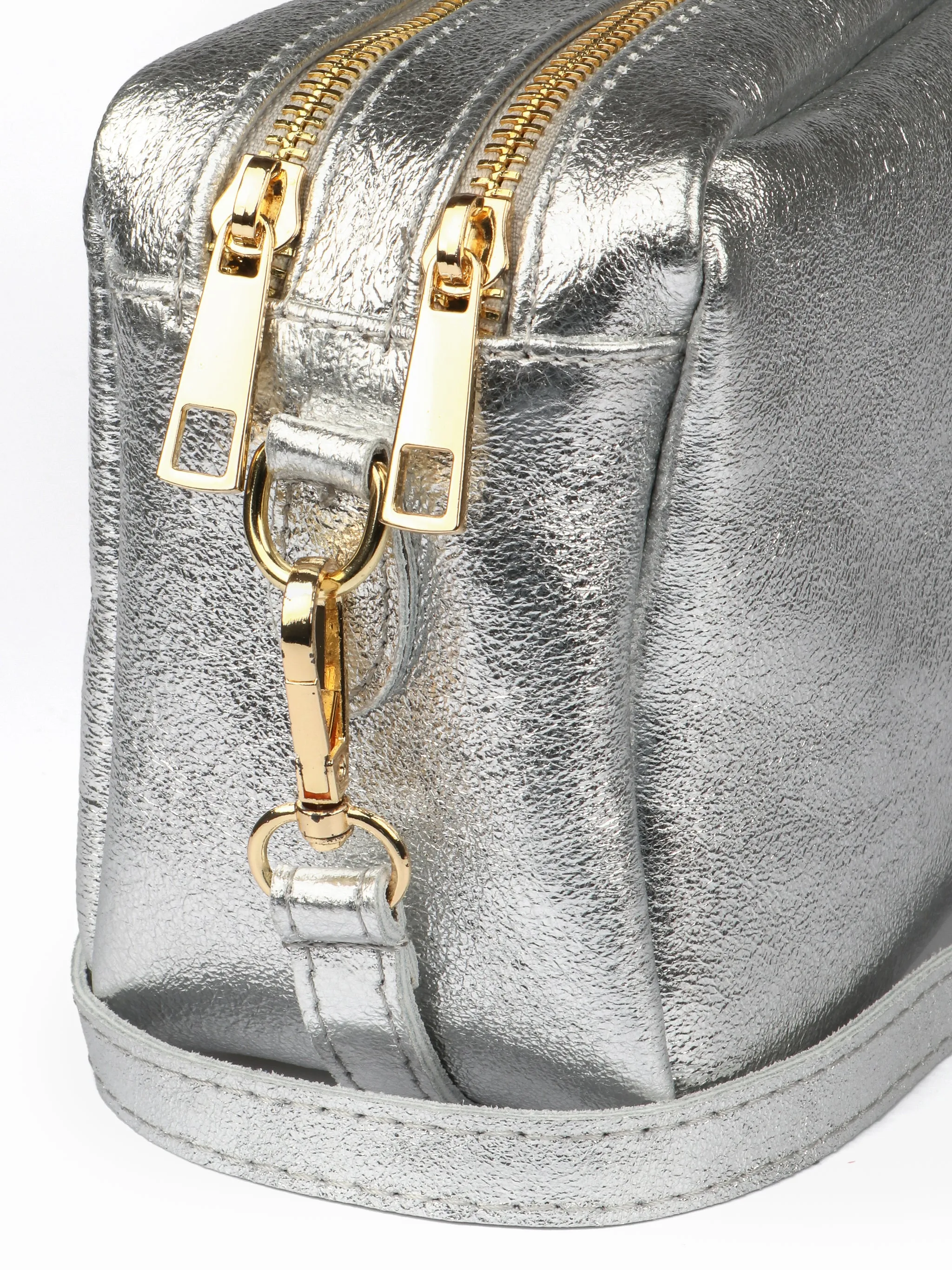 Naomi - Italian Leather Crossbody Bag - Silver, Metallic