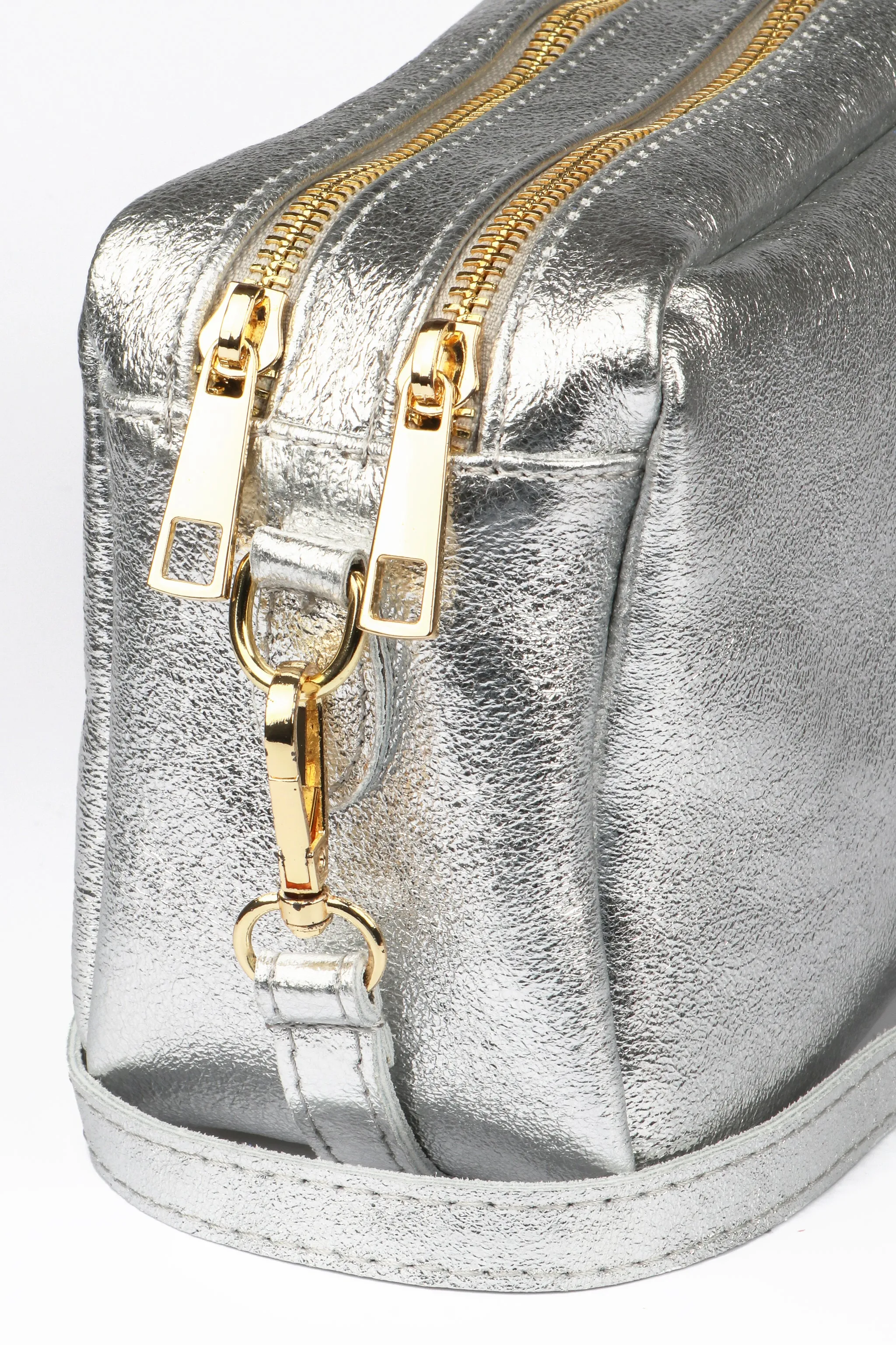 Naomi - Italian Leather Crossbody Bag - Silver, Metallic