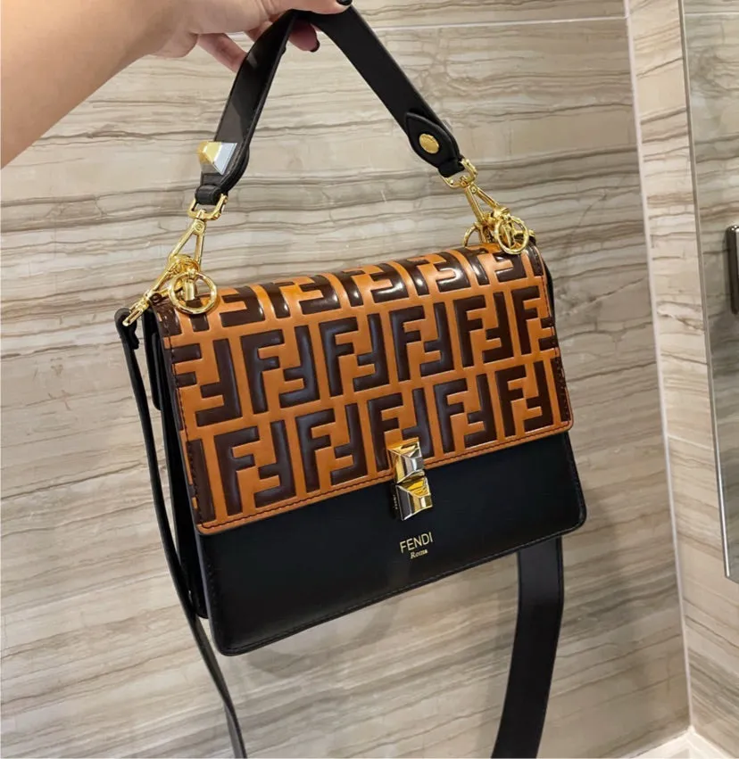 NEW fendi 2021 Ladies handbag