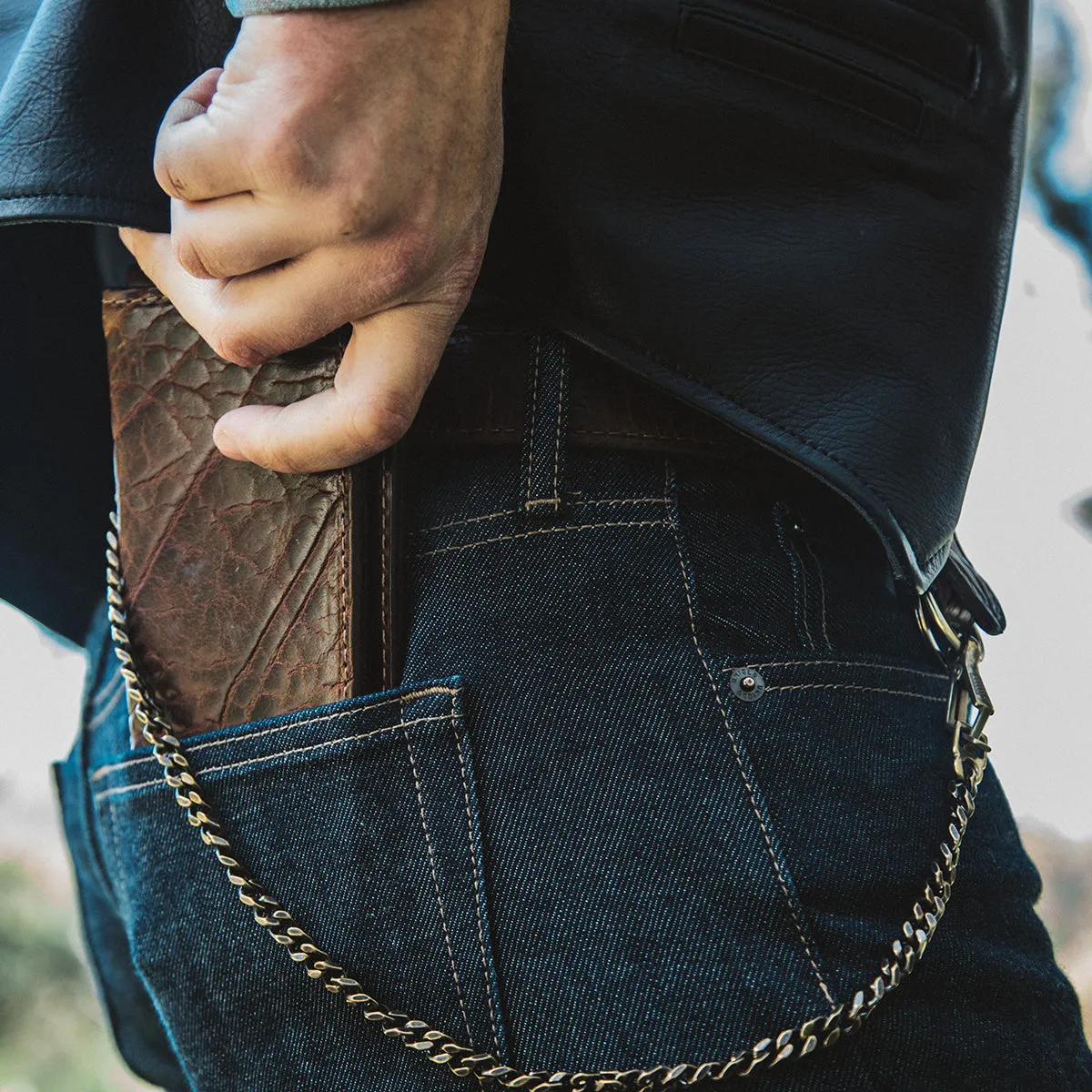 new Garrison Horsehide Long Wallet | Black