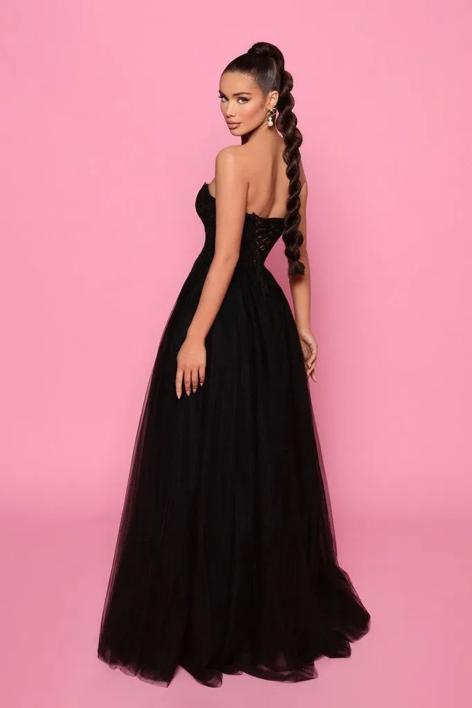 NICOLETTA lace and tulle Ball Gown - Black