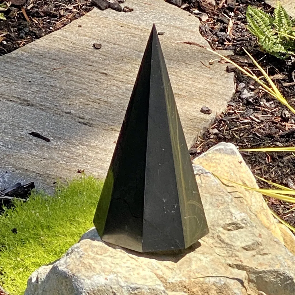 Octagonal Shungite Pyramid, 100mm Base (4 Inches), Stunning