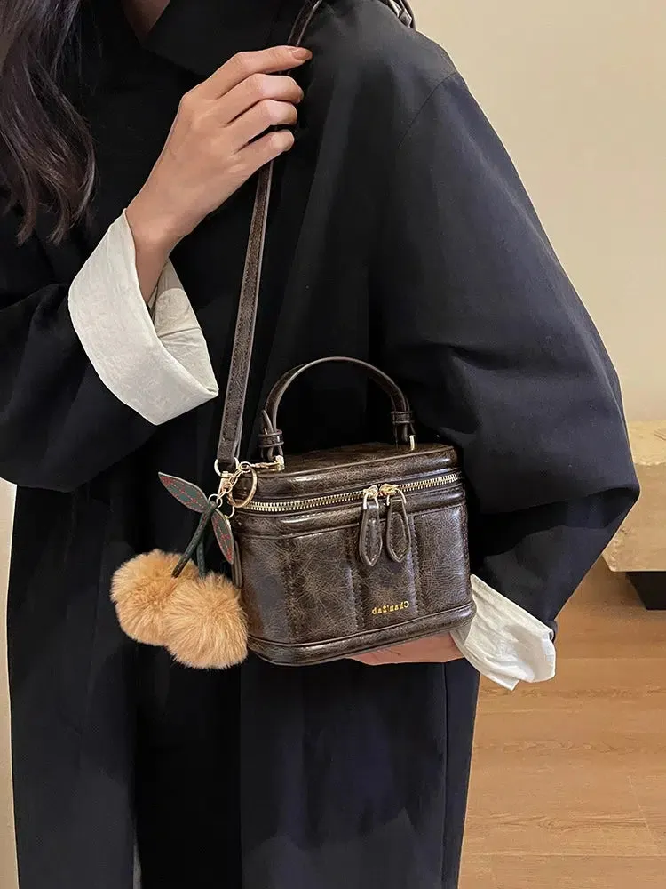 Portable Bucket Shaped Crossbody Bag