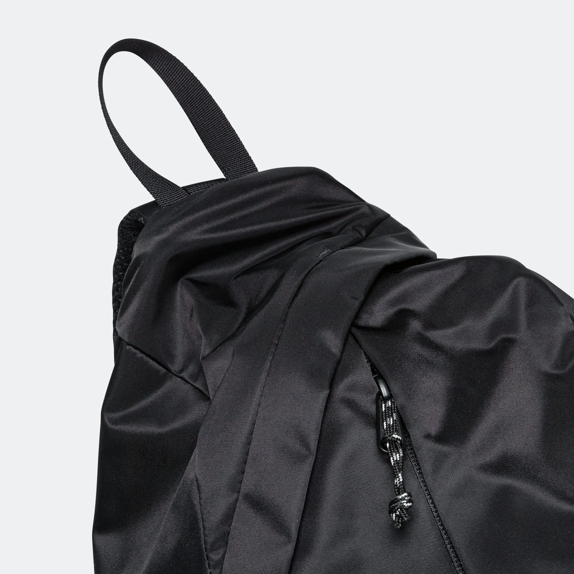 Recycled Nylon Twill Tri-Point Bag - Black