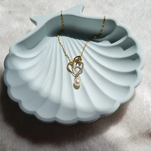 Shell design decorative Dish ( light blue )