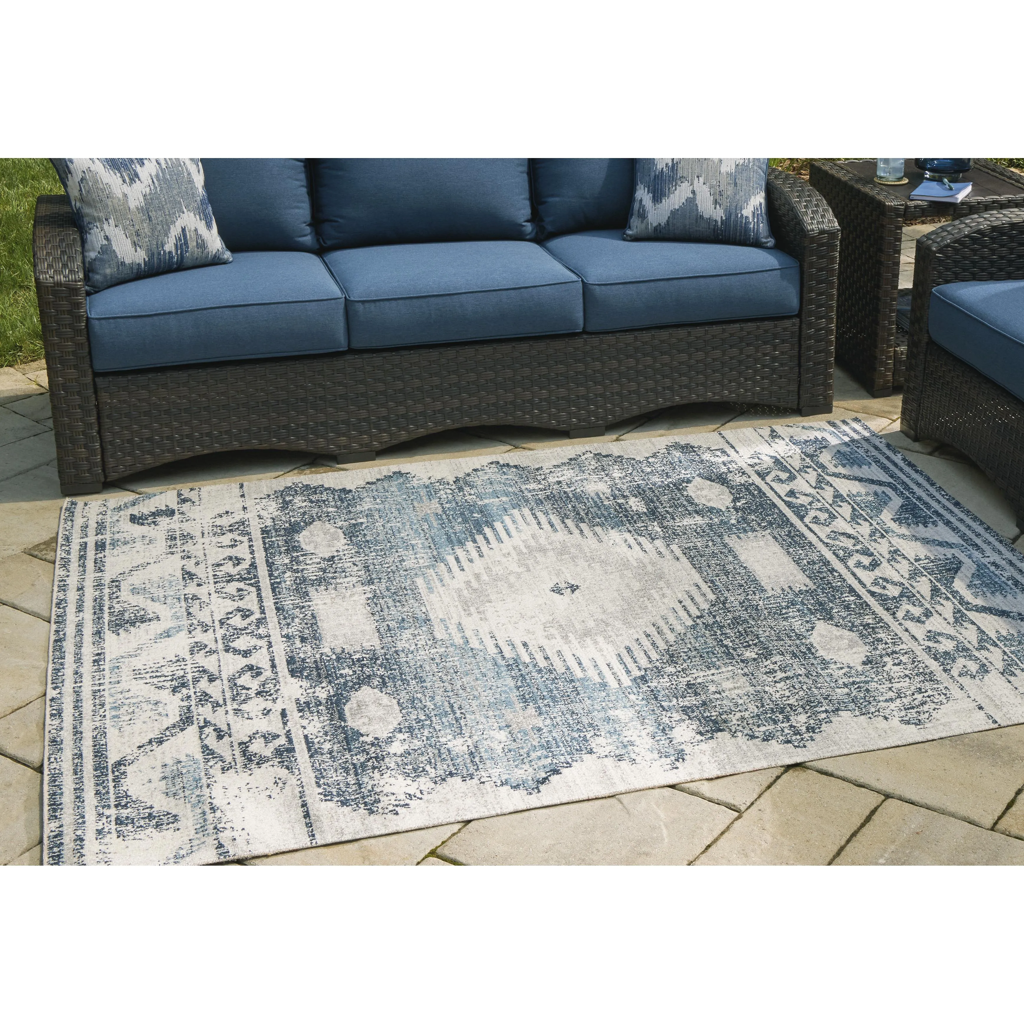 Signature Design by Ashley Daddridge R900102 Medium Rug