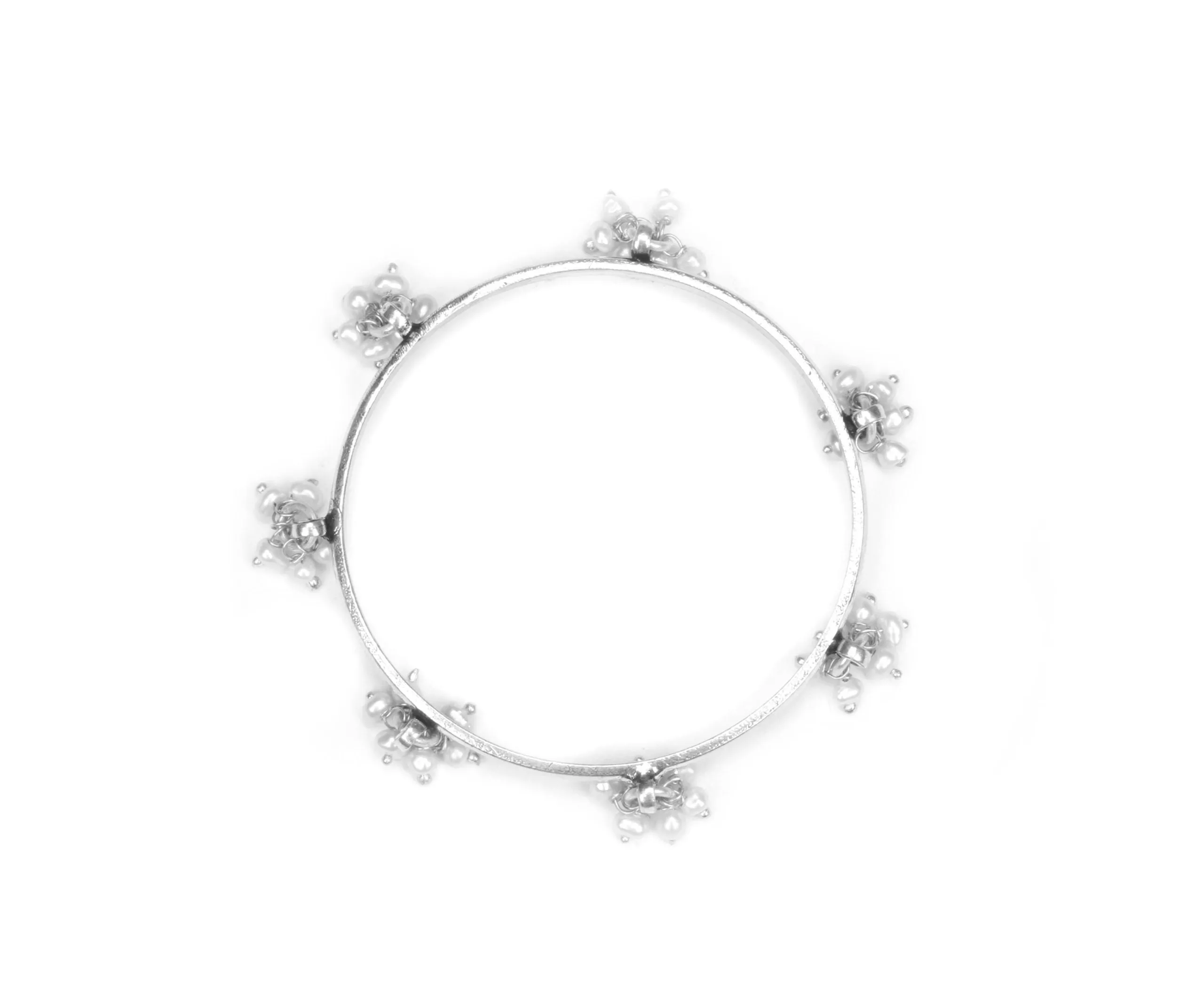 Silver 
Lilla Stunning Bracelet