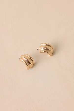 Stunning Aspect Textured Gold Earrings