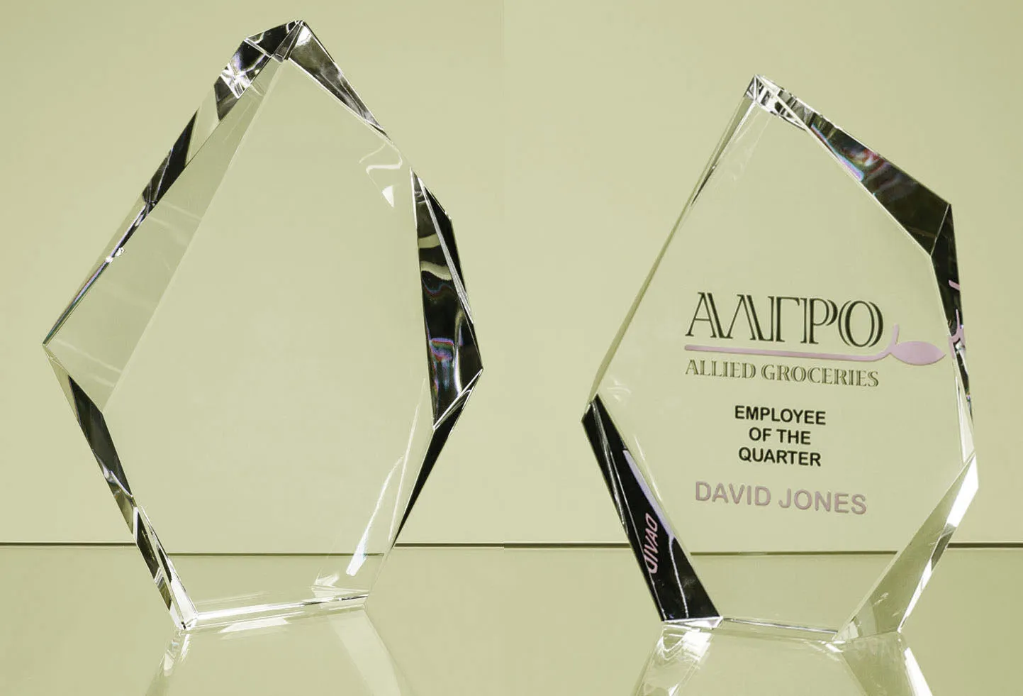 Stunning Engraved Personalised Glass Plaque Trophy