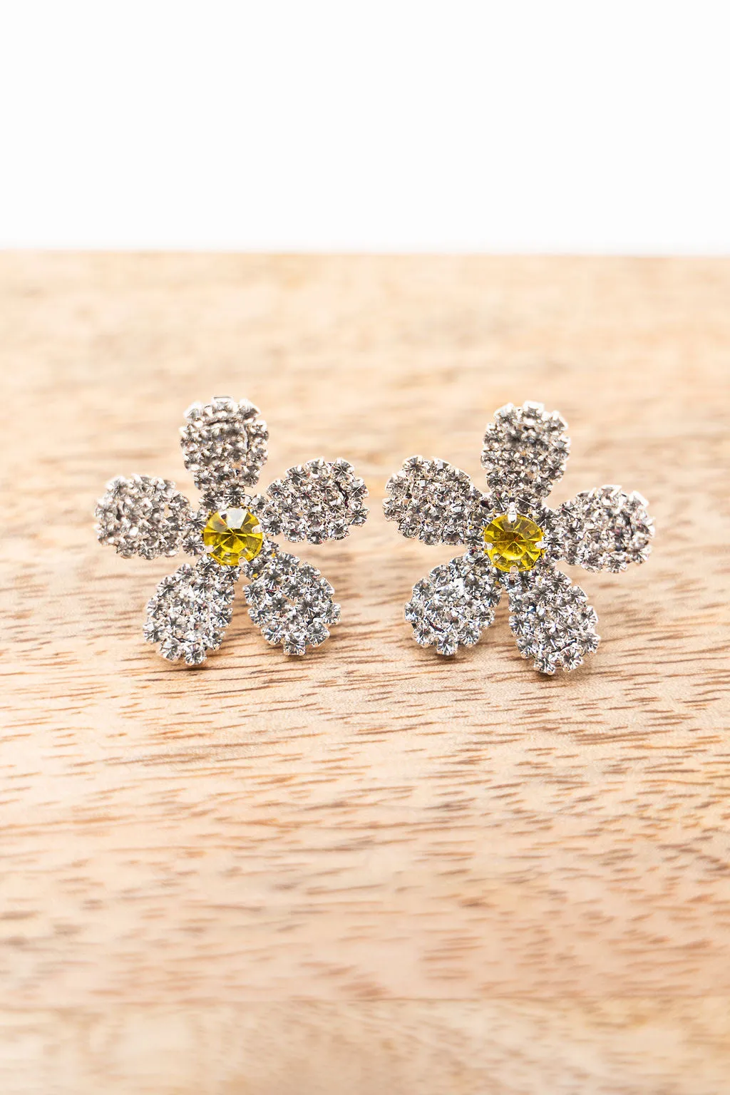 Stunning Flower Stud Earrings