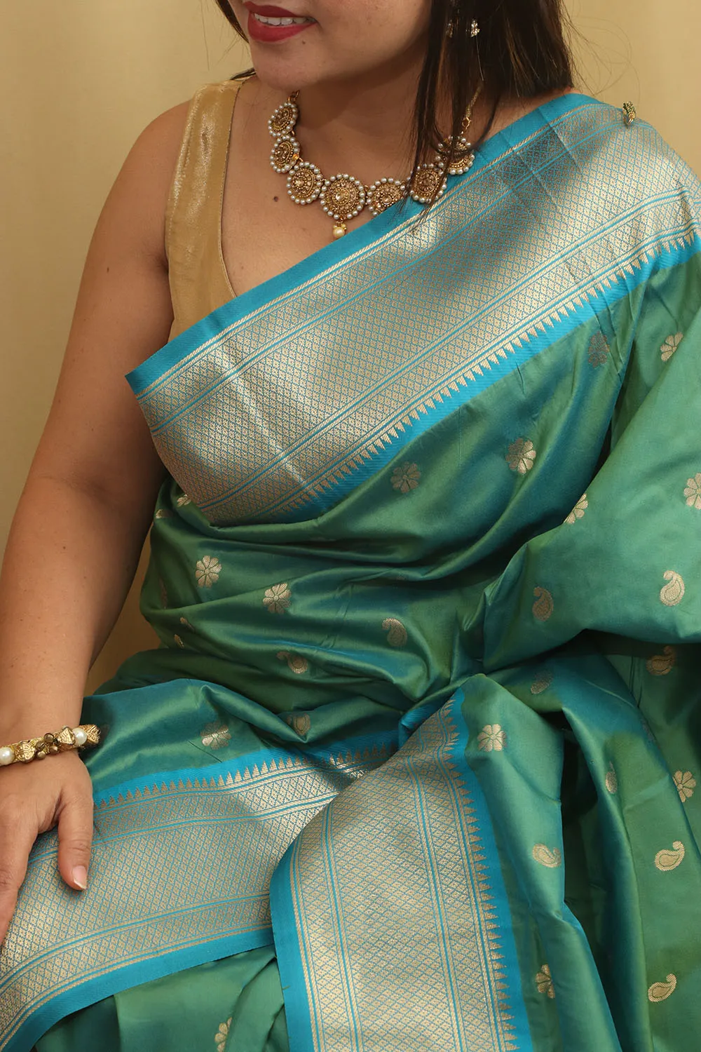 Stunning Green & Blue Paithani Silk Saree With Maharani Pallu