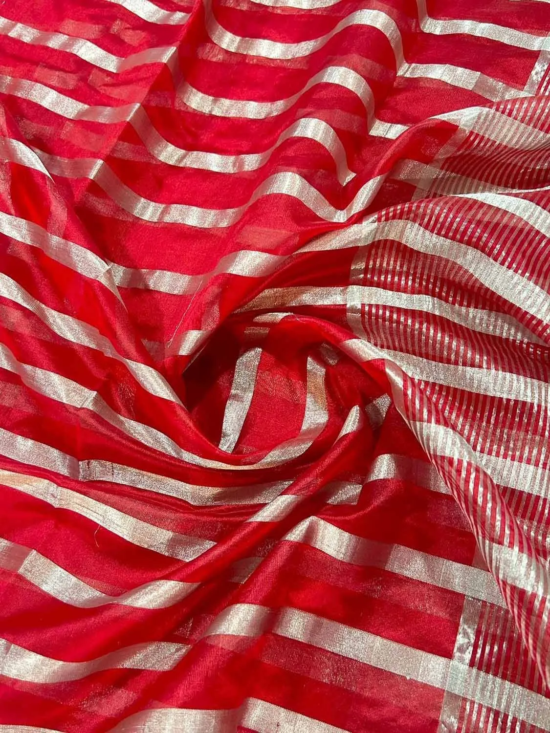 Stunning Red Chanderi Handloom Silk Stripes Design Saree