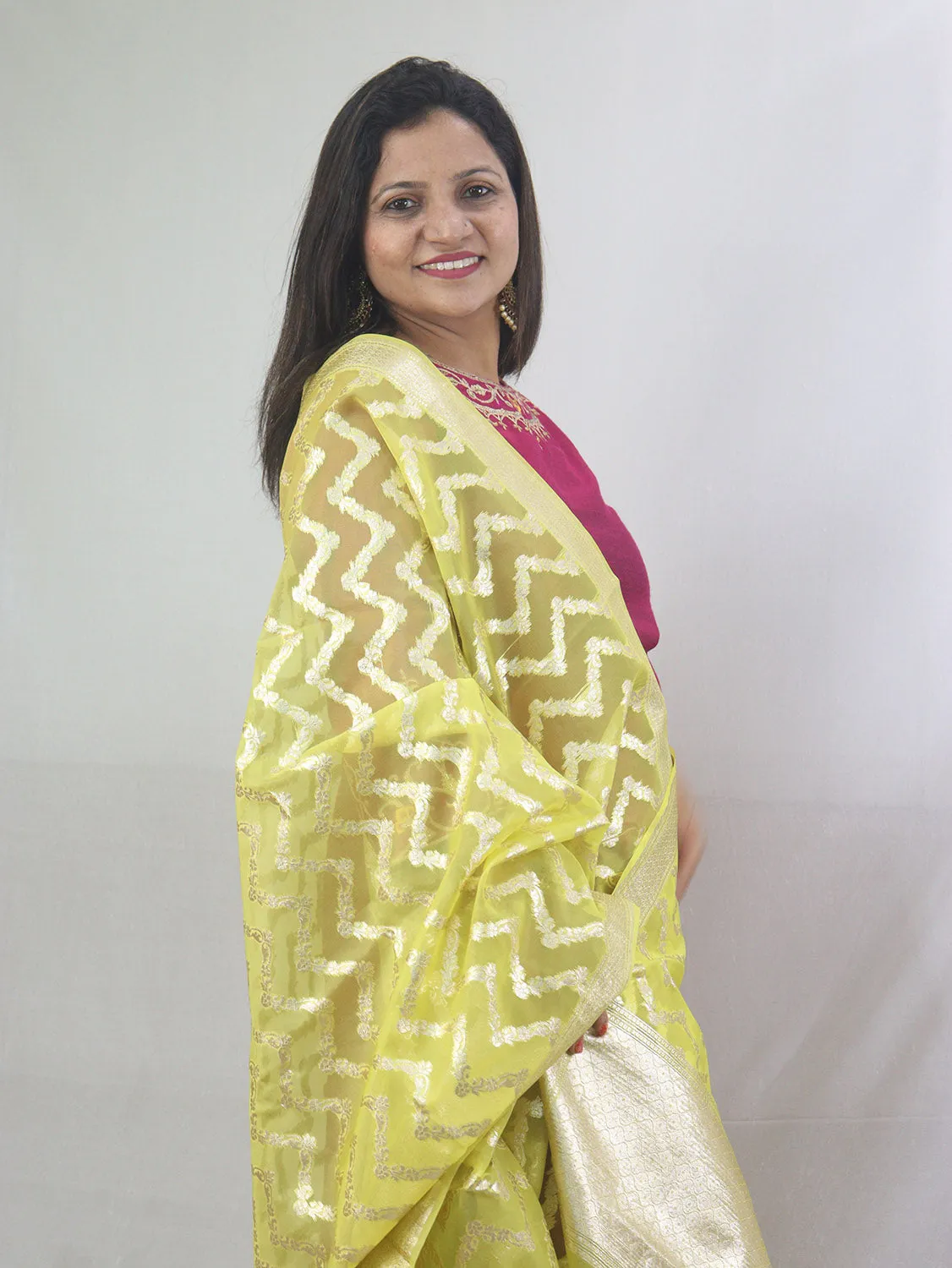 Stunning Yellow Banarasi Organza Dupatta - Perfect for Any Occasion!