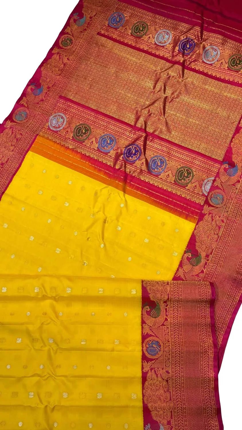 Stunning Yellow Gadwal Silk Saree - Handloom Beauty