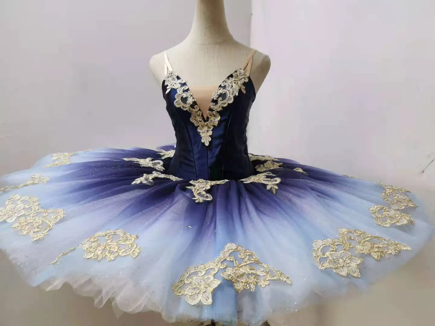 #TT2079 New!! Stunning Professional Hook and Eye Classical Pancake Tutu